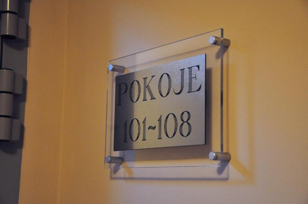 Hotel Pojezierze 슈체시네크 외부 사진