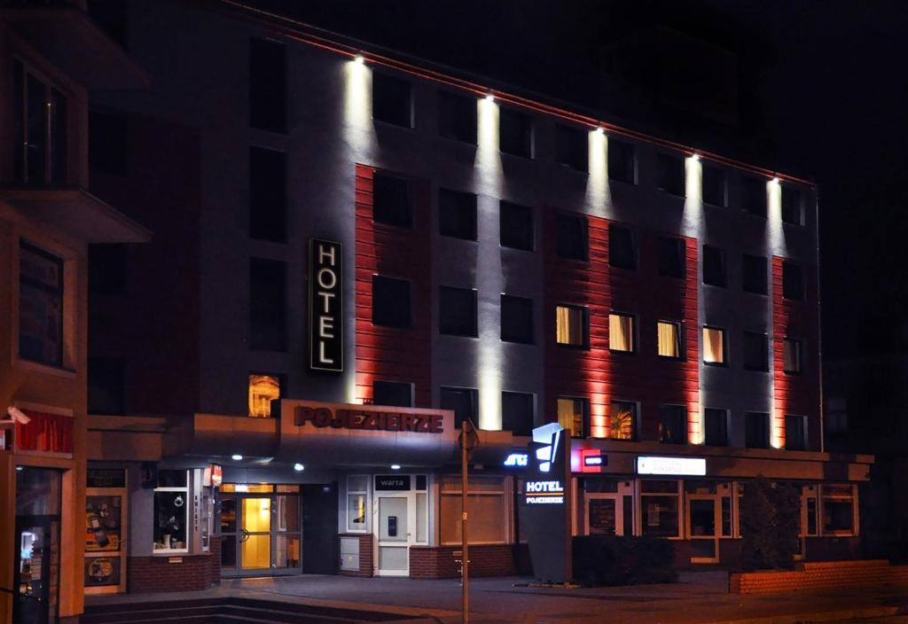Hotel Pojezierze 슈체시네크 외부 사진